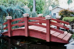 8 ft double grooved rails, Stained bridge
