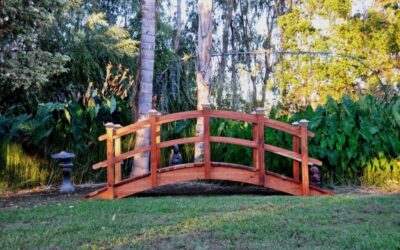 Arched Garden Bridge in California Gardens – Design, Function, and Landscape Integration