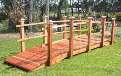 Wooden Footbridge for a Garden: How to Choose the Right Size, Style and Construction